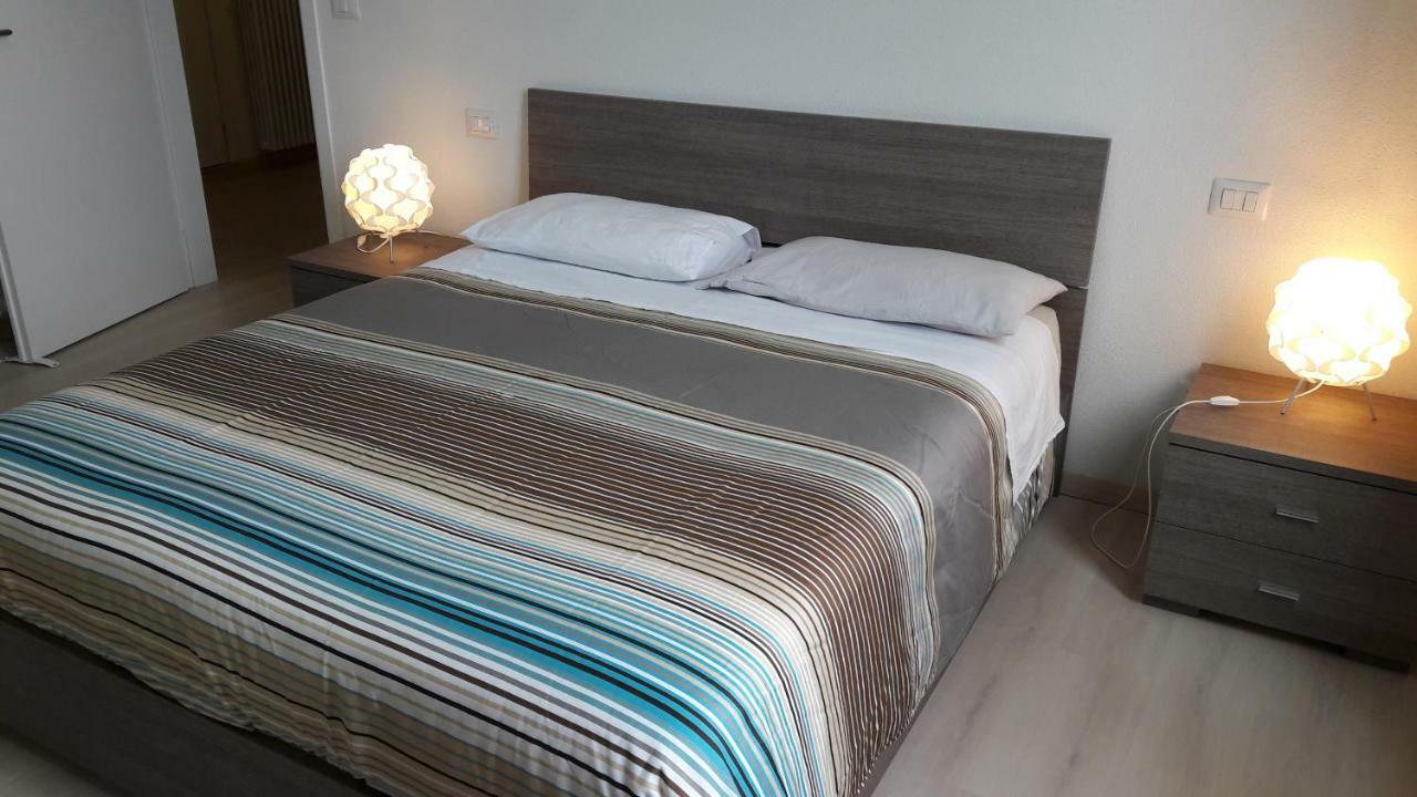 Residenza Lux Fronte Mare Apartment Vado Ligure Exterior photo